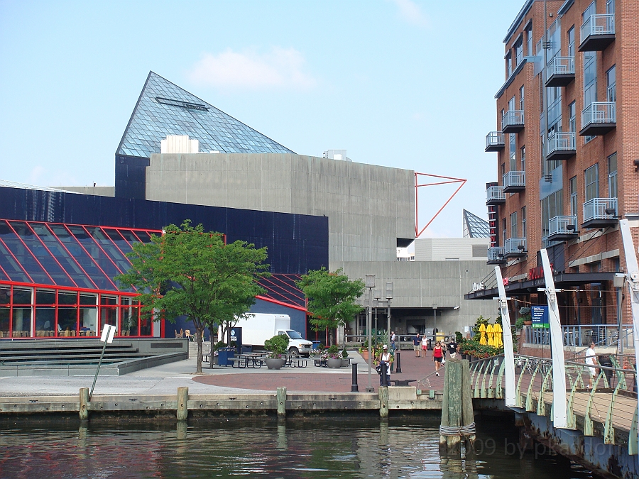 Baltimore [2009 July 02] 025.JPG - Scenes from Baltimore's Inner Harbor.